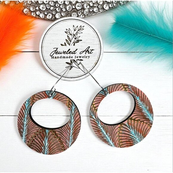 Hand-Painted Showgirl Inspired Feather Fan Hoop Earrings – Concert Ready - Picture 1 of 3